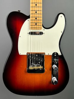 Fender American Standard Telecaster Maple Fingerboard 3 Color Sunburst SN US16082582
