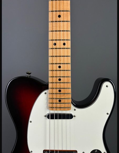Fender American Standard Telecaster Maple Fingerboard 3 Color Sunburst SN US16082582