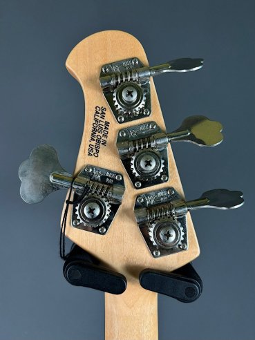 Music Man Sterling Black Rosewood Fingerboard White Pickguard