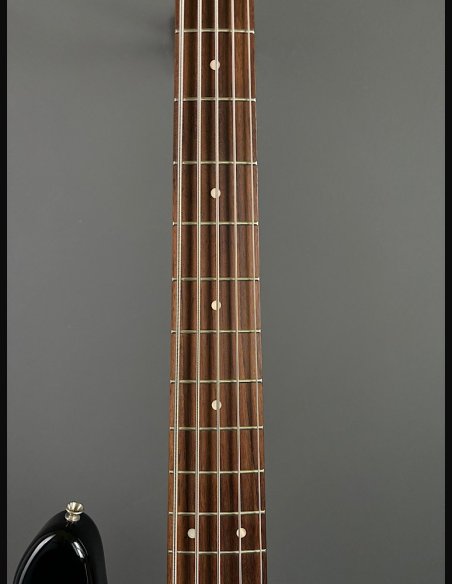Squier Affinity Series Jazz Bass V Strings Black