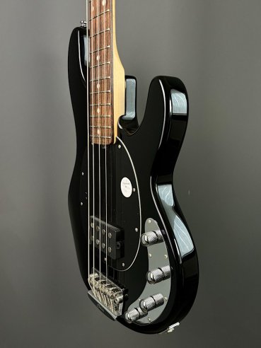 Music Man Sterling Ray 34 Black Rosewood Black Pickguard