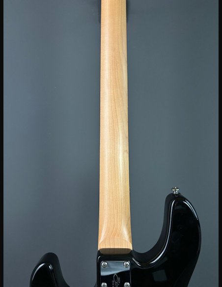 Music Man Sterling Ray 34 Black Rosewood Black Pickguard