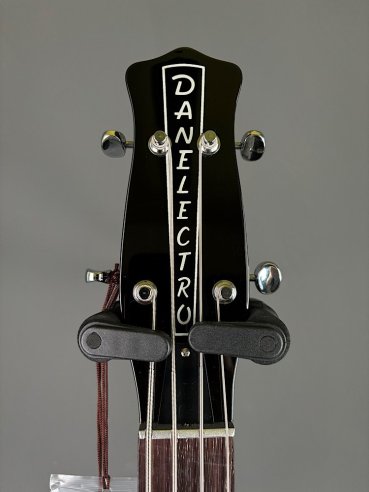 Danelectro 58 LongHorn Bass Red Hot