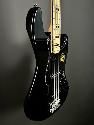 Sire Marcus Miller V7 Vintage Alder-4 (2nd Gen) Black