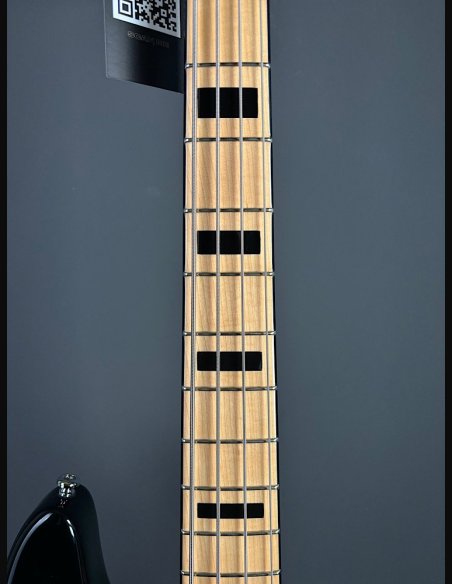 Sire Marcus Miller V7 Vintage Alder-4 (2nd Gen) Black