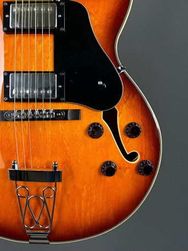 Sire H7F Tobacco Burst Larry Carlton Black