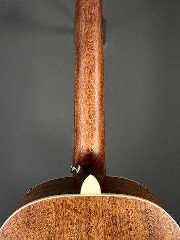 Art & Lutherie Roadhouse Lightburst GT EQ Chitarra Folk Elettrificata