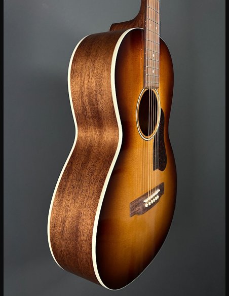 Art & Lutherie Roadhouse Lightburst GT EQ Chitarra Folk Elettrificata