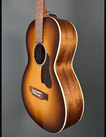 Art & Lutherie Roadhouse Lightburst GT EQ Chitarra Folk Elettrificata
