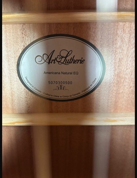 Art & Lutherie Americana EQ Chitarra Folk Elettrificata