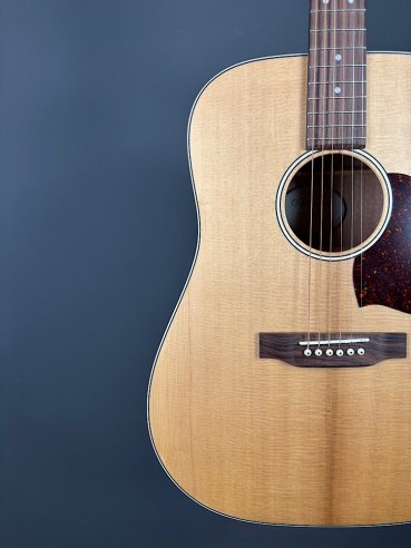 Art & Lutherie Americana EQ Chitarra Folk Elettrificata