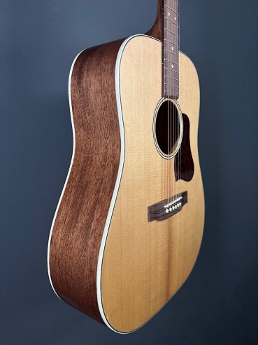 Art & Lutherie Americana EQ Chitarra Folk Elettrificata