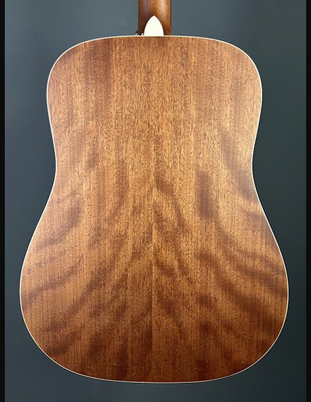 Art & Lutherie Americana EQ Chitarra Folk Elettrificata