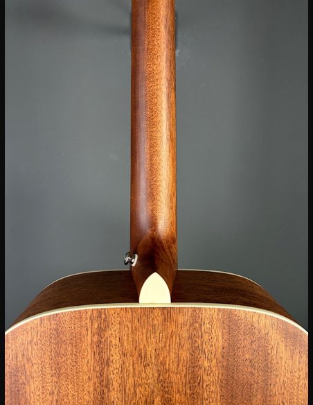 Art & Lutherie Americana EQ Chitarra Folk Elettrificata