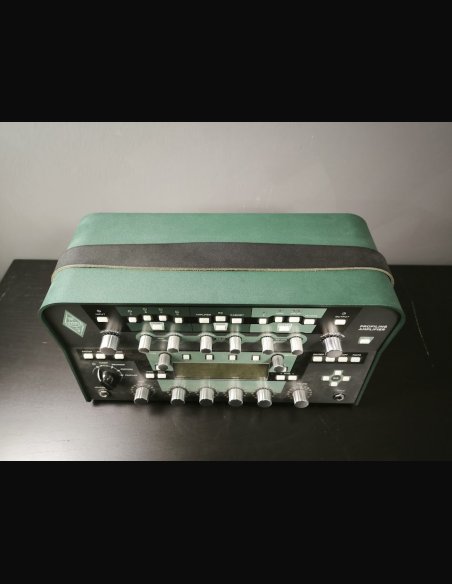 Kemper Profiling Amplifier Head Black + Profile Remote + Mission EP1-KP + Bag Profiler Stage + Case