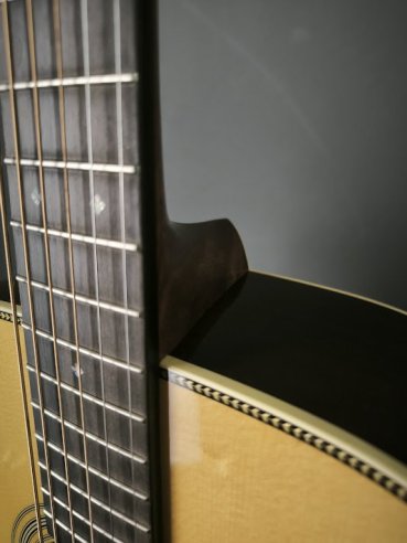 Martin HD-28  Chitarra Folk SN: M2899132