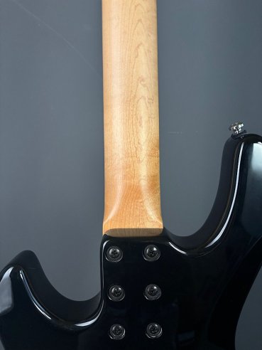 G&L L2000 Tribute Rosewood Fingerboard 3 Color Sunburst 4 Corde