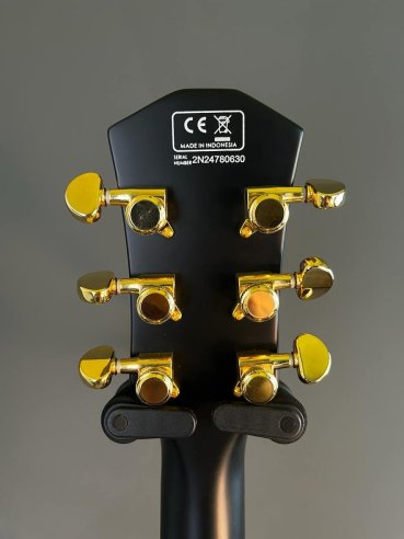 Sire L7V Larry Carlton Black