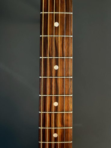 Godin Metropolis CW Natural EQ