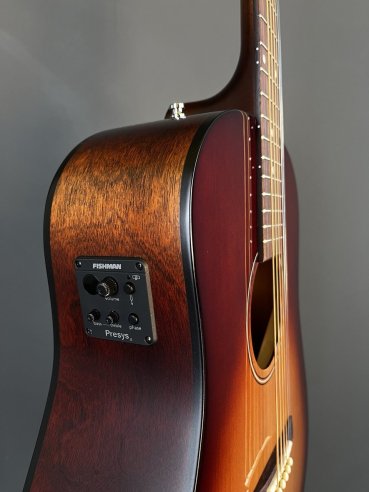 Godin Metropolis Vintage Burst GT EQ