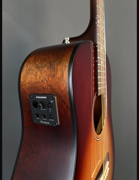 Godin Metropolis Vintage Burst GT EQ