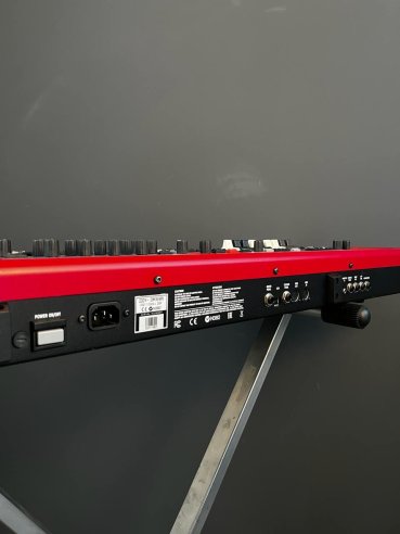 Nord Electro 6 D 61 Tasti