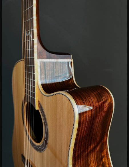 Eko MIA D400CE Chitarra Folk Elettrificata