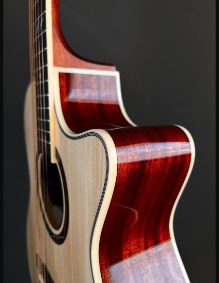 Eko TRI A300 CE Cutaway Chitarra Folk Elettrificata