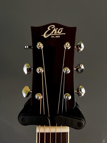 Eko TRI A300 CE Cutaway Chitarra Folk Elettrificata