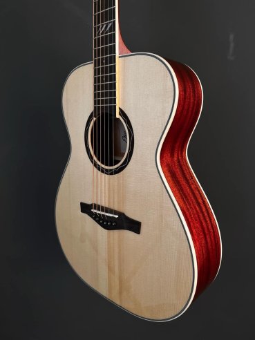 Eko TRI A300 E Cutaway Chitarra Folk Elettrificata