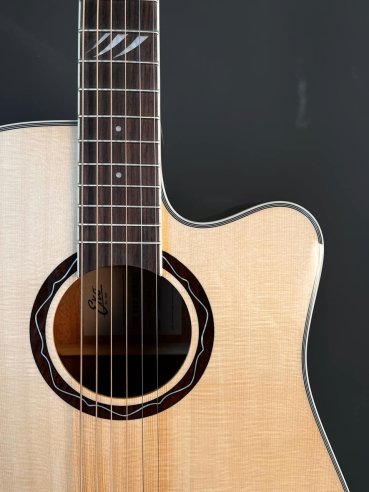 Eko TRI D300 CE Chitarra Folk Elettrificata