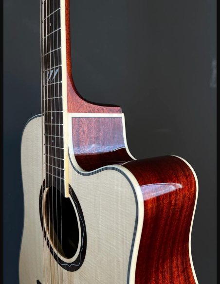 Eko TRI D300 CE Chitarra Folk Elettrificata