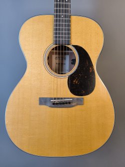 Martin 000-12E Retro Sapele