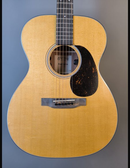 Martin 000-12E Retro Sapele