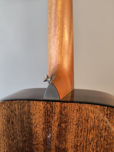 Martin 000-12E Retro Sapele