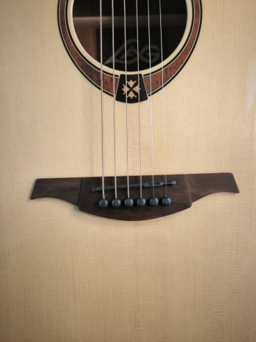 LAG GLA T88D Chitarra Folk