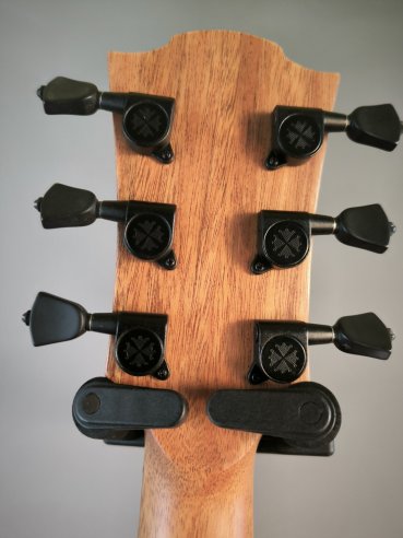 LAG GLA T88D Chitarra Folk