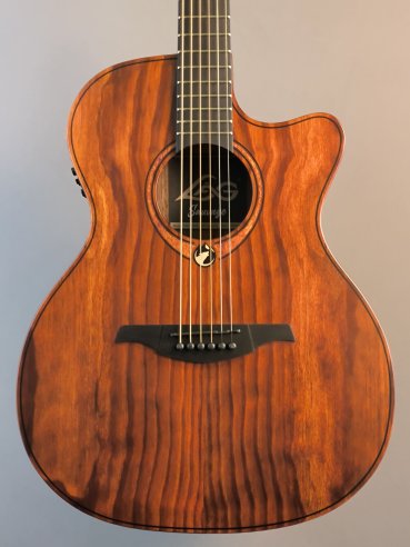 LAG Savage ACE Chitarra Folk Elettrificata