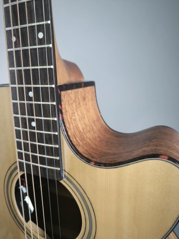 Tokai CE 57TCE OM CTW Chitarra FolK Elettrificata