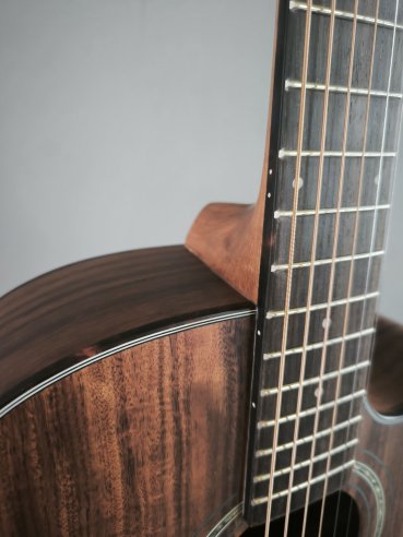 Tokai CE 62TCE-K OM Chitarra FolK Elettrificata KOA