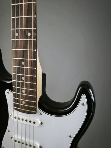 Eko ST-100 Black Chitarra Elettrica