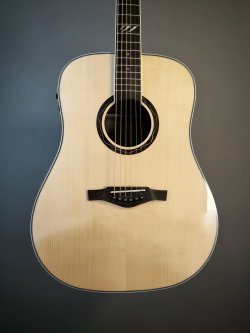 Eko TRI D300 E Chitarra Folk Elettrificata