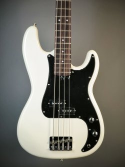 Eko PB-400 Vintage White Basso Elettrico