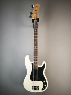Eko PB-400 Vintage White Basso Elettrico 2