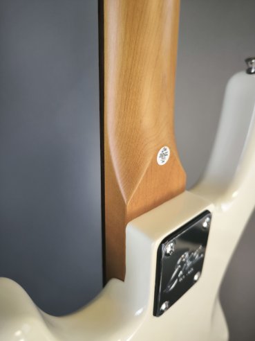 Eko PB-400 Vintage White Basso Elettrico