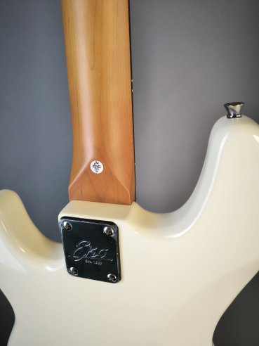 Eko PJ-400 Vintage White Basso Elettrico