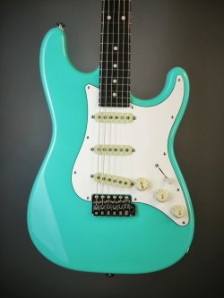 Suhr Scott Henderson Signature Classic Seafoam Green