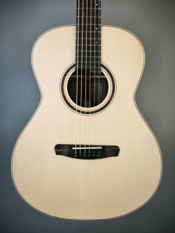Dowina NU Vintage Rosewood OM Swiss Spruce 2