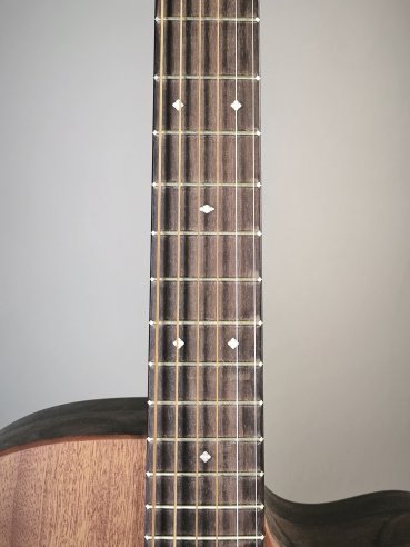 Martin OMC-X2E Ziricote Remastered
