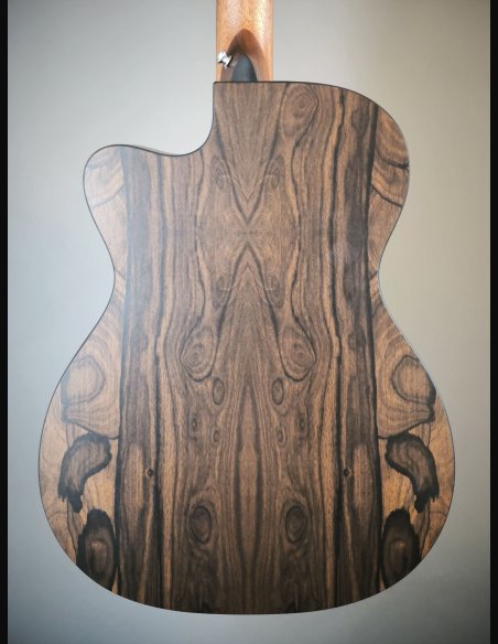Martin OMC-X2E Ziricote Remastered
